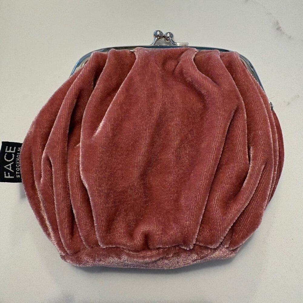 Face Stockholm - Change/Makeup Purse with 2 Lip Gloss's